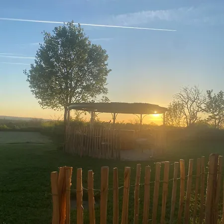 بيت للعطل Au Soleil Couchant A